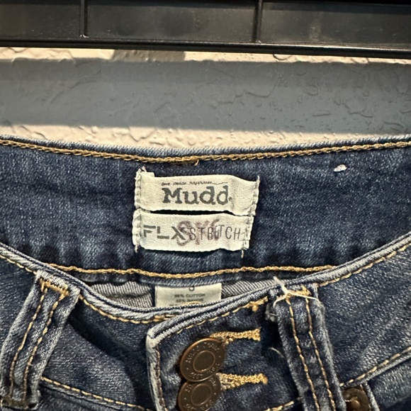 Mudd Juniors Jeans Shorts - Size 3 - Picture 5 of 5